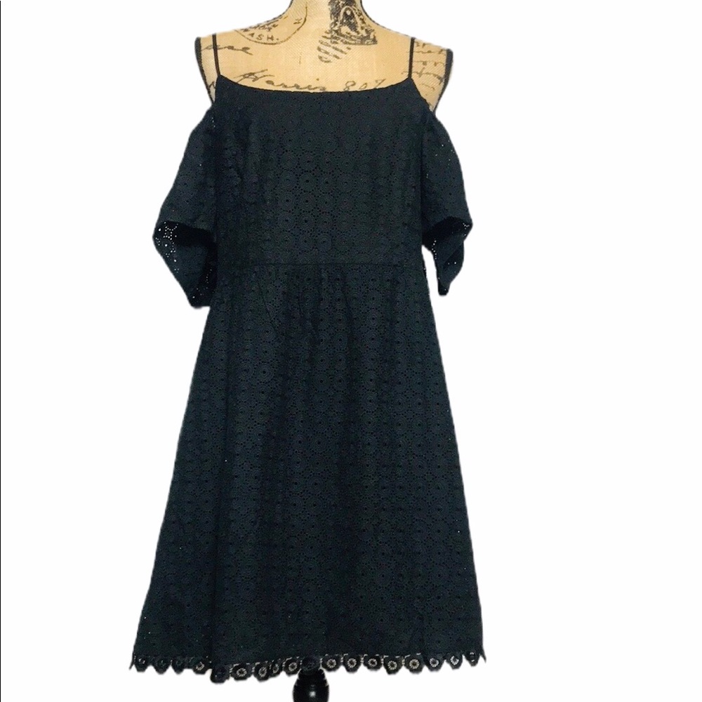 NWT Black Lace Cold Shoulder Mini Dress L